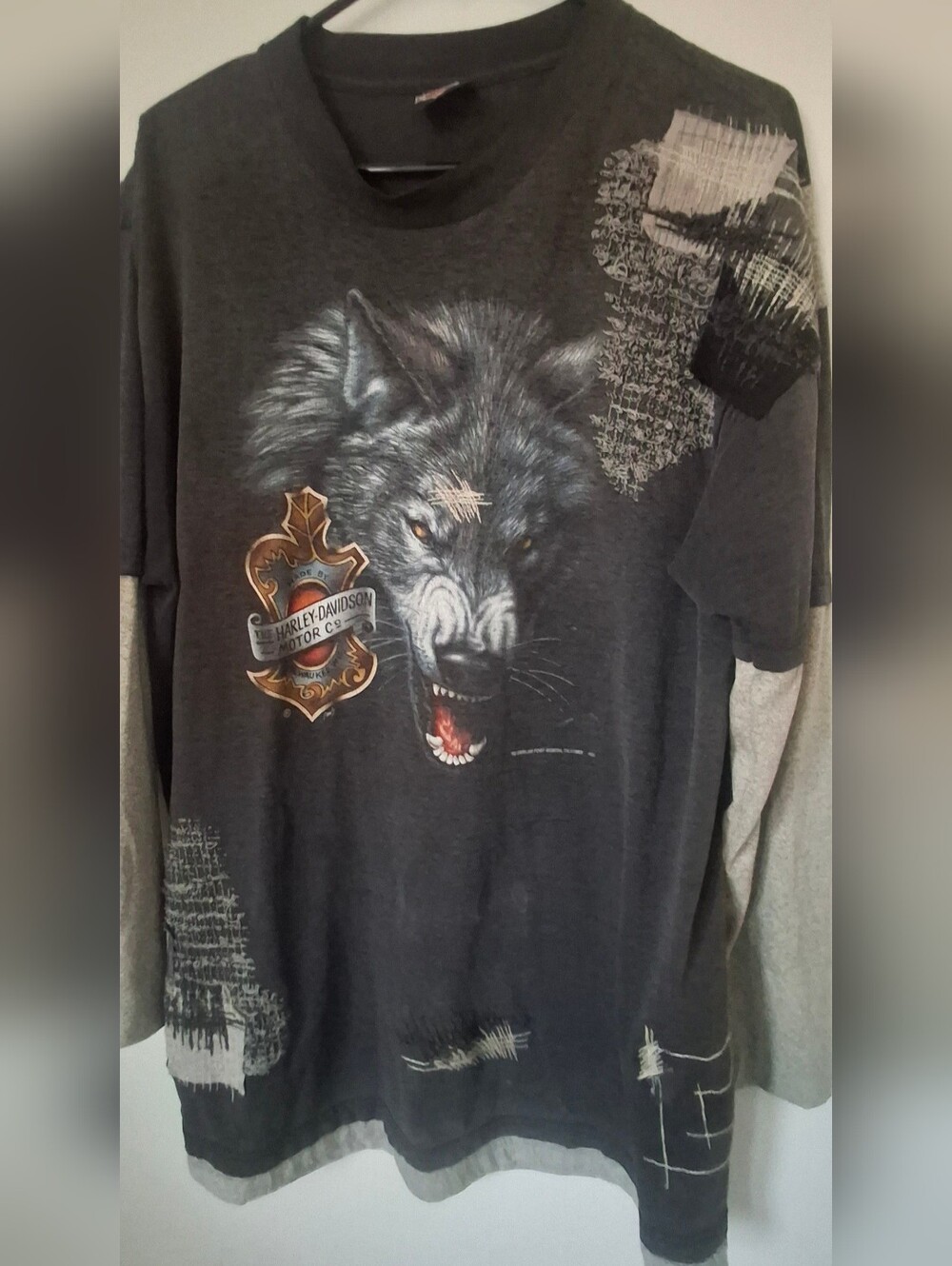 Harley-Davidson Black Wolf Graphic Long Sleeve Tee